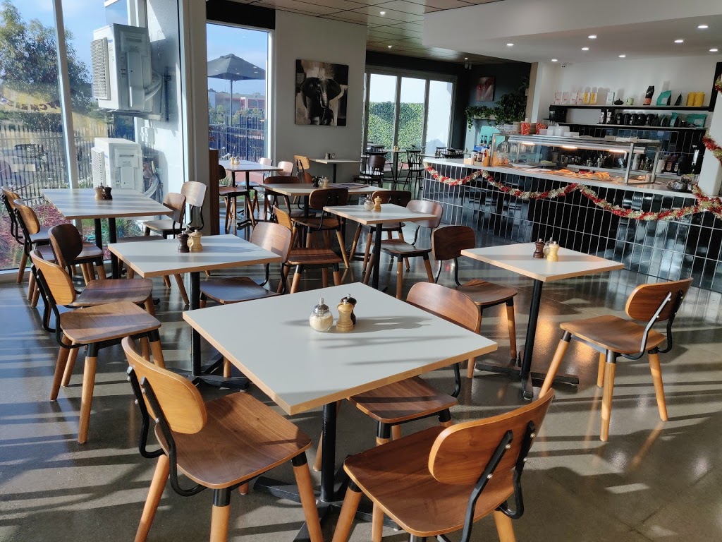 North Park Cafe | cafe | 2a Burnett St, Somerton VIC 3062, Australia