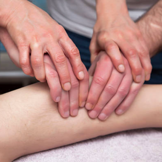 Cleveland Massage (Massage Abundance Academy | Bloomfield St, Cleveland QLD 4163, Australia | Phone: 0431 572 252