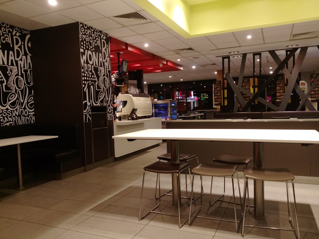 McDonalds Rosebud | meal takeaway | Fourth Ave, Rosebud VIC 3939, Australia | 0359811688 OR +61 3 5981 1688