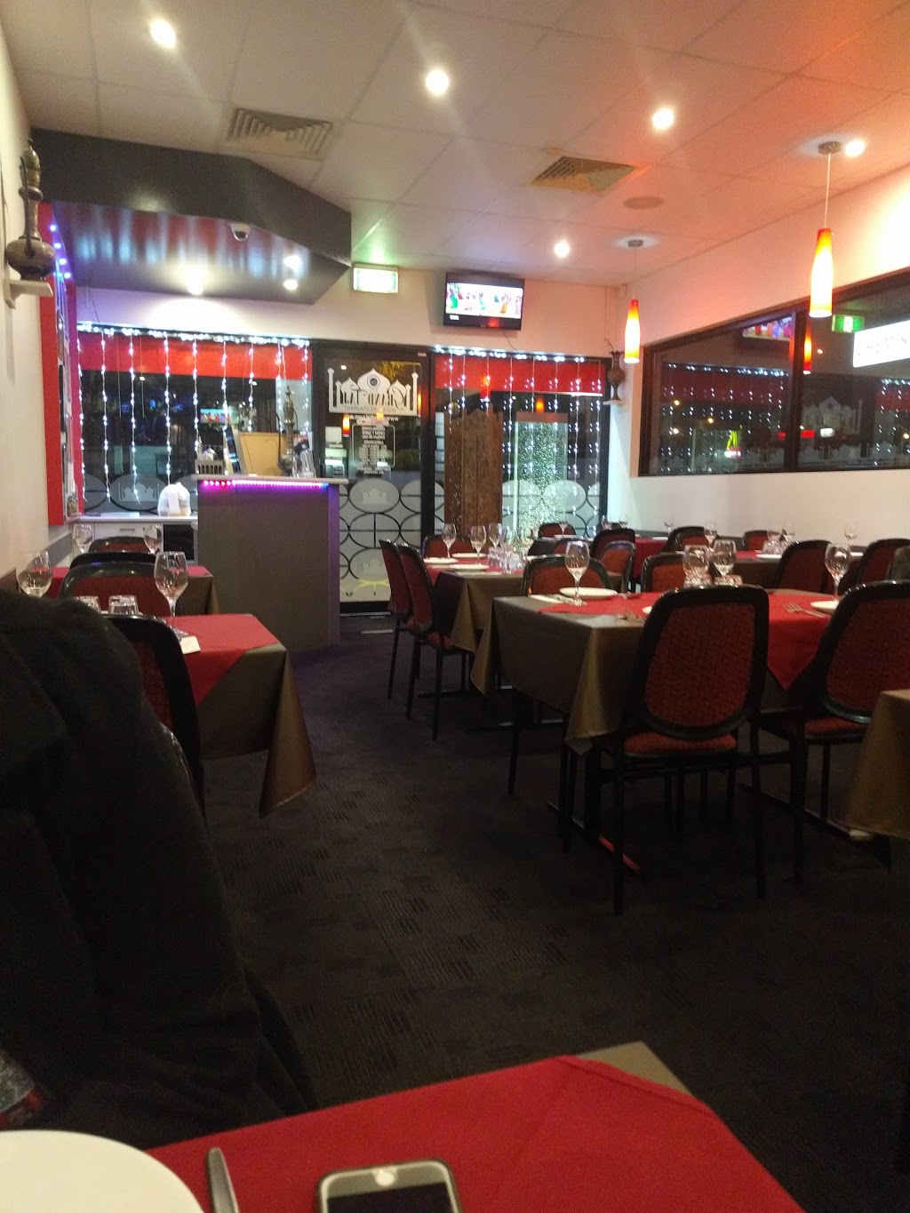 Grand Taj Indian Restaurant | meal delivery | Shop 10, Metropol Stage II Cnr Creek Road &, Pine Mountain Rd, Carindale QLD 4152, Australia | 0733438881 OR +61 7 3343 8881