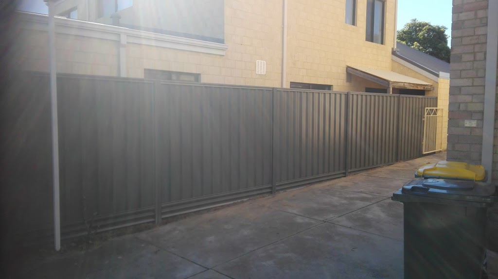 Home Fencing & Gates | store | Fremantle Road, Gosnells WA 6110, Australia | 0450253565 OR +61 450 253 565