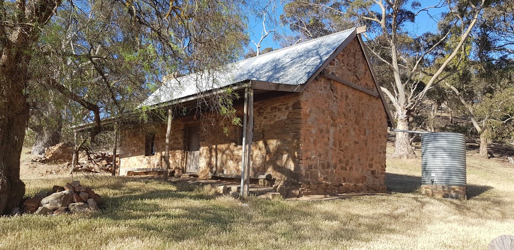 Marschalls Hut | Heysen Trail, Riverton SA 5412, Australia