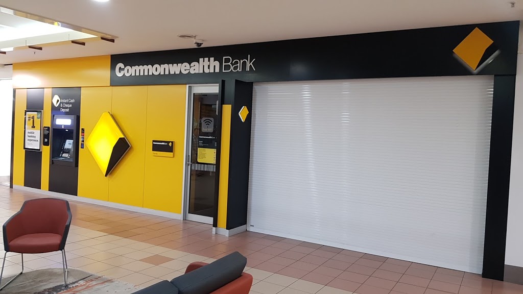 Commonwealth Bank | bank | Tenancy 61, Dianella Plaza Cnr Alexander Dr &, Grand Promenade, Dianella WA 6059, Australia | 132221 OR +61 132221