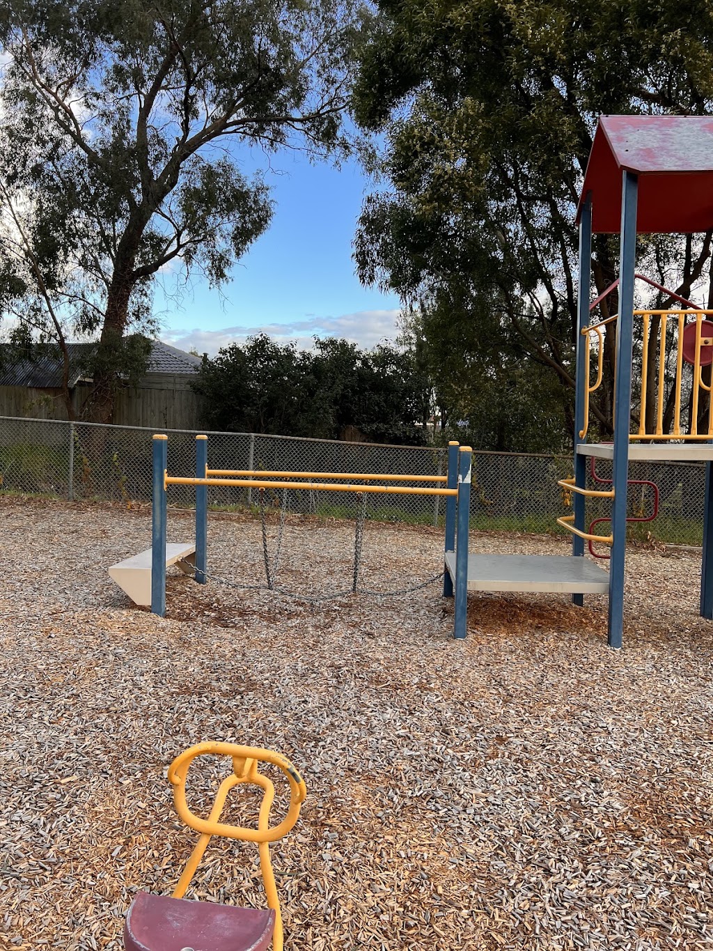Chatham Avenue Playground | 10 Chatham Ave, Ferntree Gully VIC 3156, Australia | Phone: (03) 9758 1089