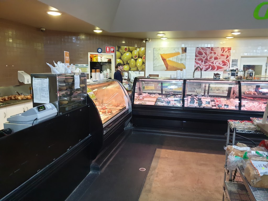 FoodWorks | supermarket | 16 Thooree St, Kuranda QLD 4881, Australia | 0740937260 OR +61 7 4093 7260