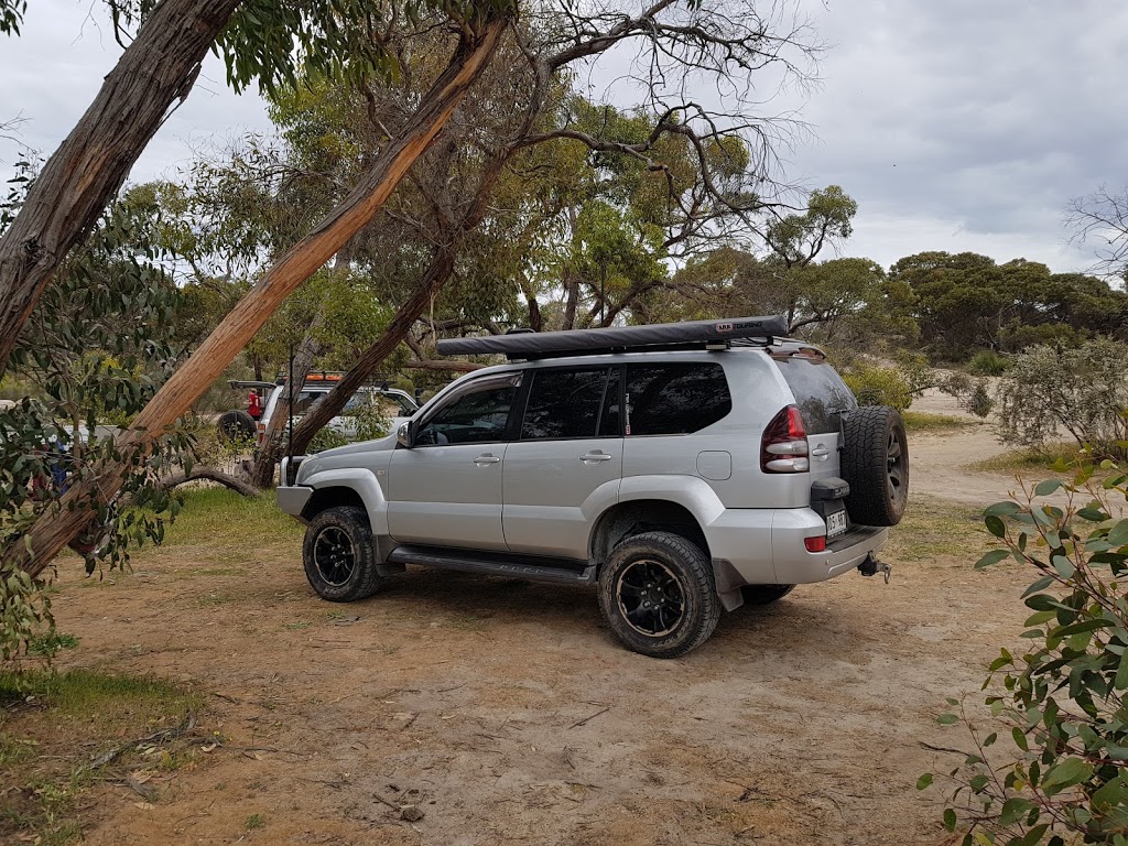 Dorado Downs 4WD Camp | Unnamed Road, Geranium SA 5301, Australia | Phone: 0409 097 400