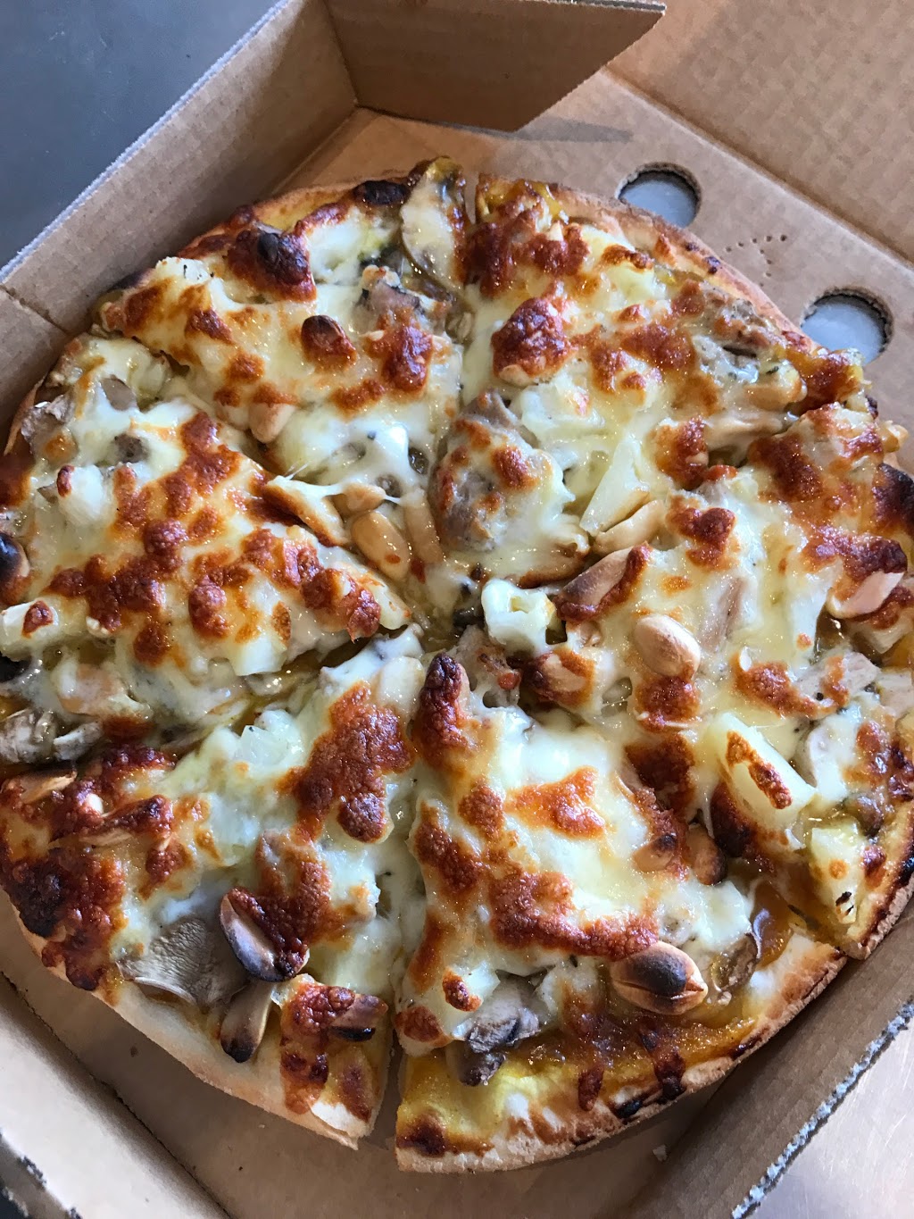 Rossinis Pizzaria Mount Waverley | meal delivery | 2 Andrew St, Mount Waverley VIC 3149, Australia | 0398887255 OR +61 3 9888 7255