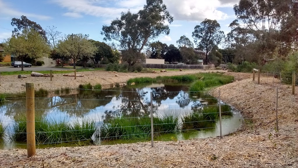 Mint Street Wetlands | park | Wantirna VIC 3152, Australia