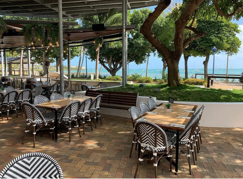 Bella Vista on Nara | 22 Nara Ave, Airlie Beach QLD 4802, Australia | Phone: 0466 573 617