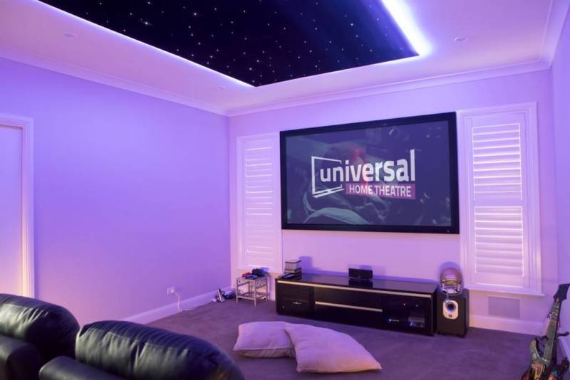 Universal Home Theatre TV Installation Brisbane | electronics store | Lorikeet Dr, Thornlands QLD 4164, Australia | 1800736318 OR +61 1800 736 318