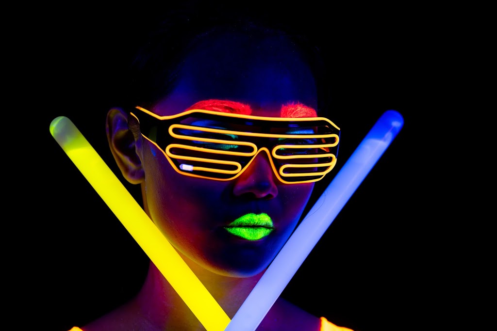 Glowsticks Wholesale | 271 Bloomfield St, Cleveland QLD 4163, Australia | Phone: 0490 433 087