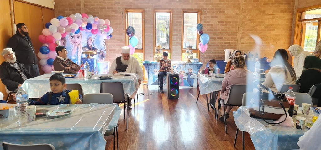 Minchinbury Neighbourhood Centre | 46 Minchin Dr, Minchinbury NSW 2770, Australia | Phone: (02) 5300 6000