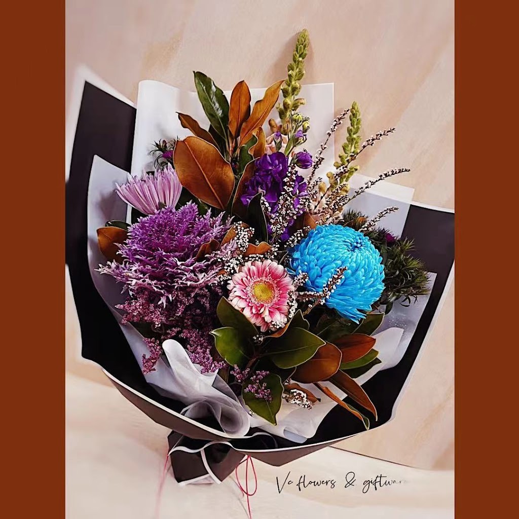 vcflowersandgiftware | florist | 37 Benalla St, Crace ACT 2911, Australia | 0478896896 OR +61 478 896 896