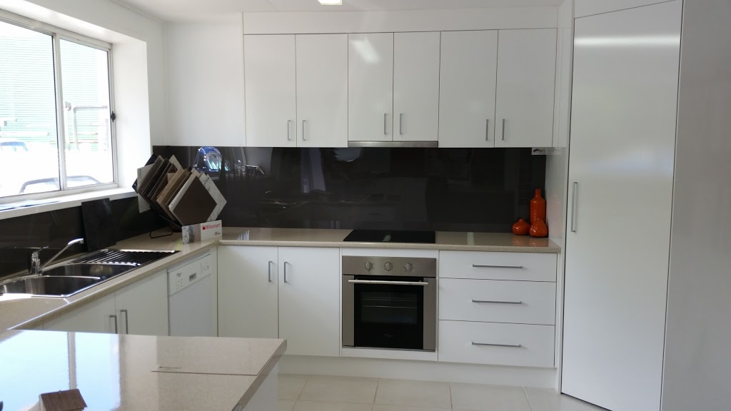 Suncoast Kitchens | 2/1 Enterprise St, Kunda Park QLD 4556, Australia | Phone: (07) 5476 5604