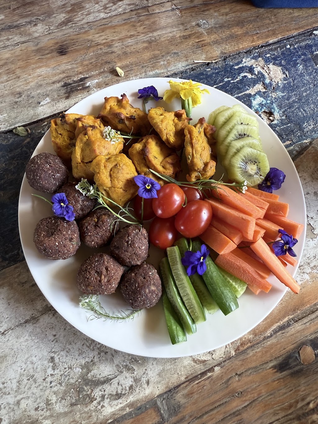 Eclectic Earth | Bribie Pines, Ningi QLD 4511, Australia | Phone: 0412 602 564