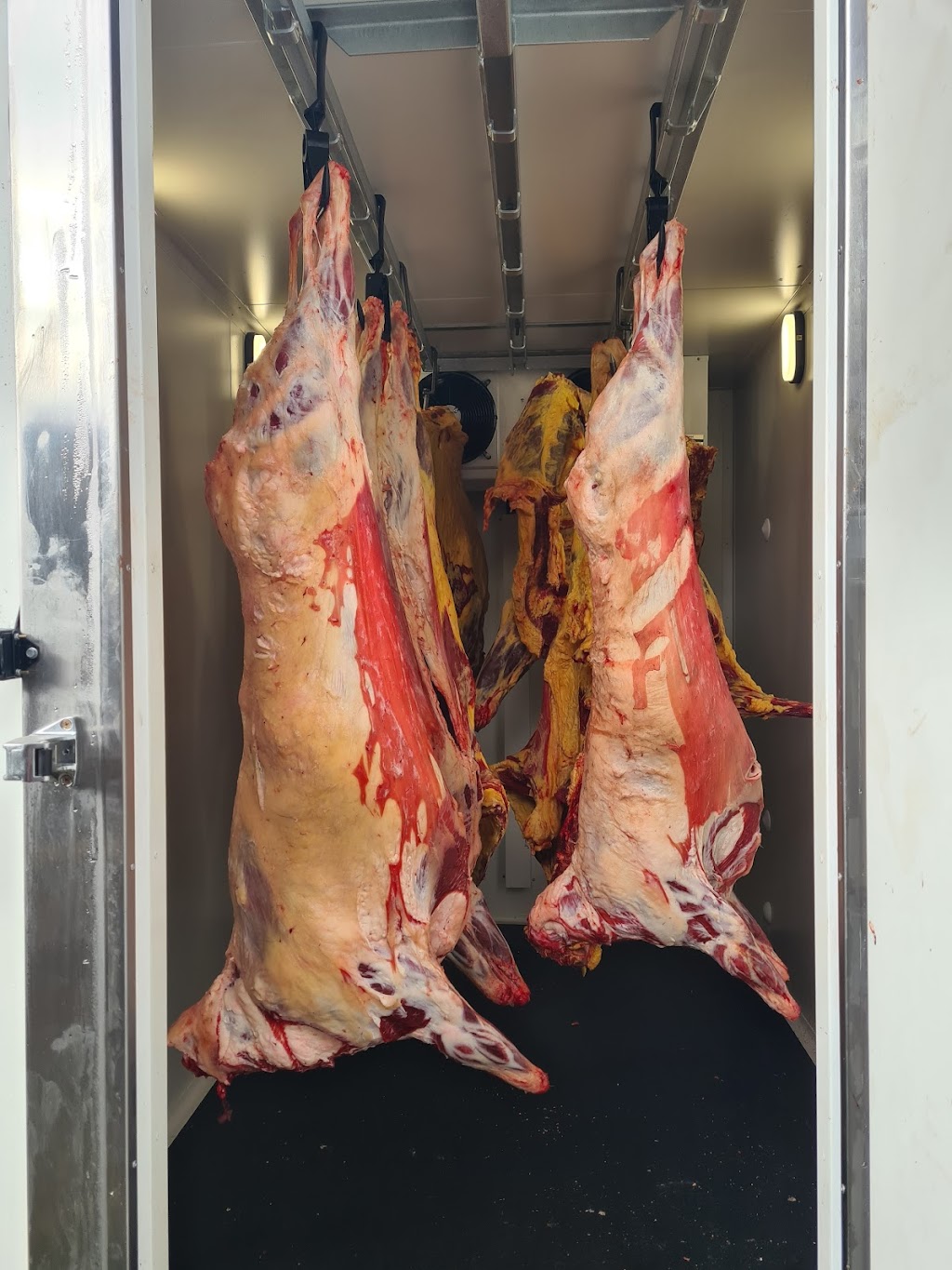 Gavins on-site butchering | food | Drouin VIC 3818, Australia | 0478849019 OR +61 478 849 019