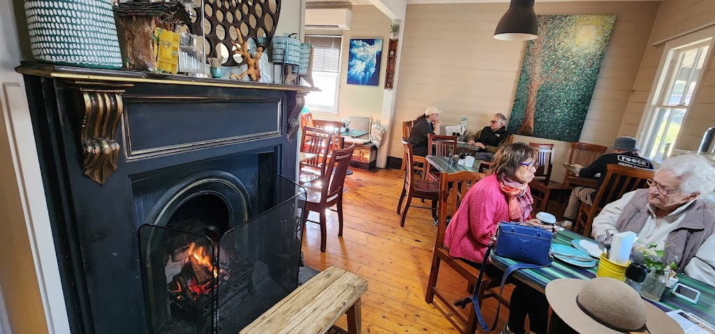 One Tree Hill Cafe & Kitchen | 26 Station St, Mount Victoria NSW 2786, Australia | Phone: 0415 308 977