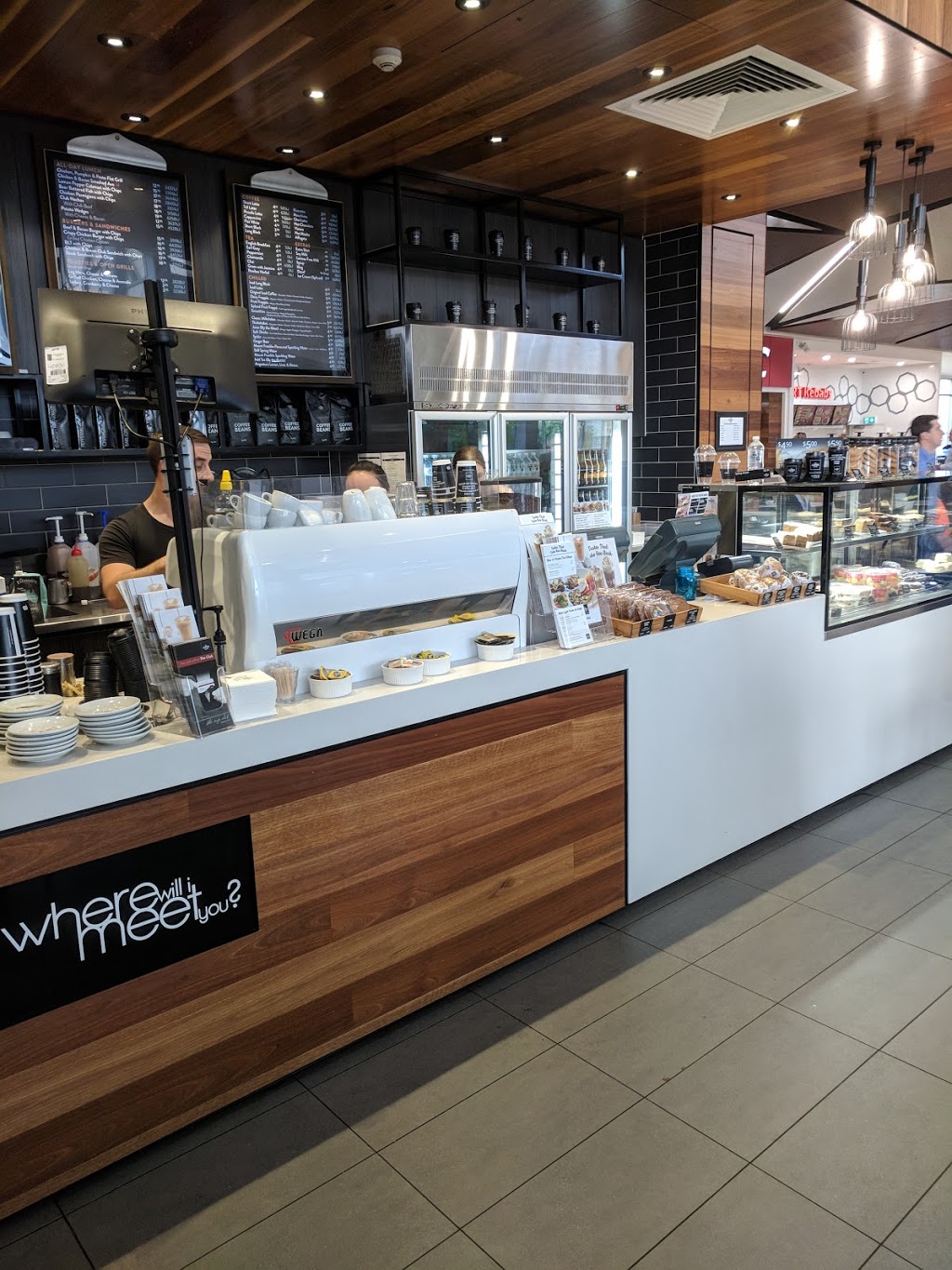 The Coffee Club Café - BNE Service Centre | Shop 3, BNE Service Centre Cnr Moreton Drive &, Nancy Bird Way, Brisbane Airport QLD 4007, Australia | Phone: (07) 3119 2596