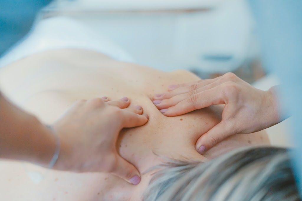SpotOn Massage Therapy |  | 14 Lennox St, Northmead NSW 2152, Australia | 0403685234 OR +61 403 685 234