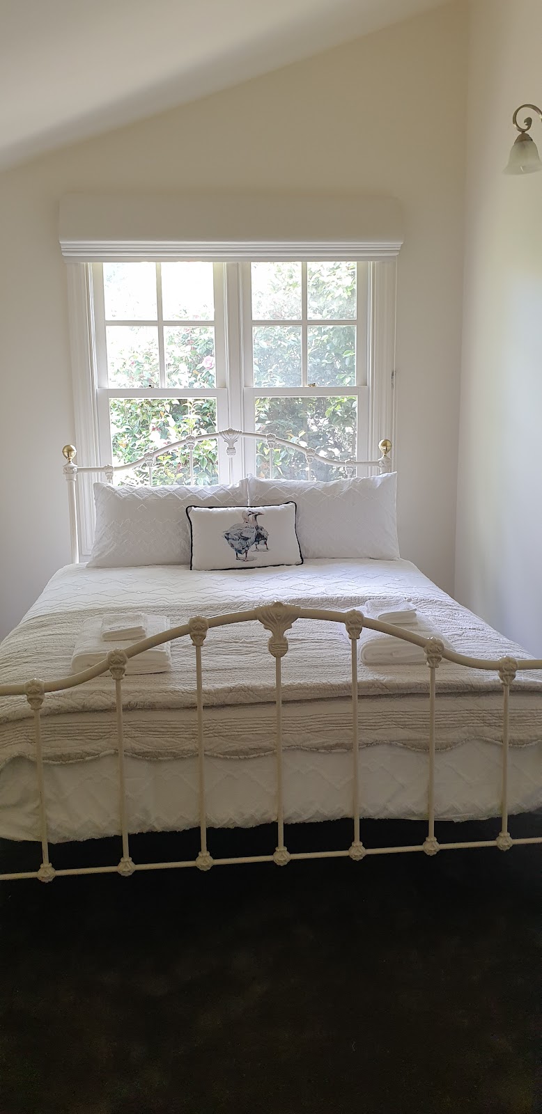 Noonan House Woodend | Noonan Grove, Woodend VIC 3442, Australia | Phone: 0412 709 553