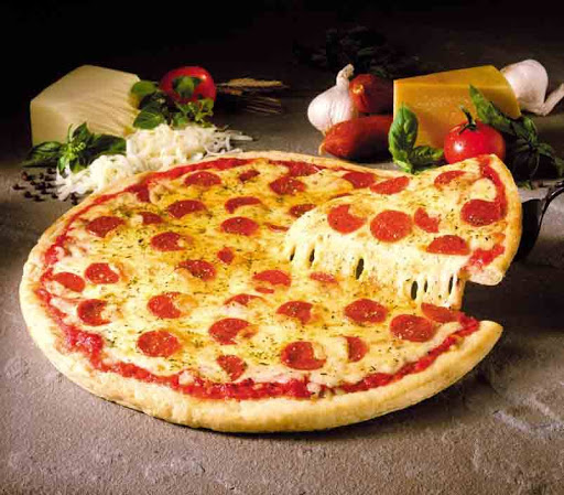 Smokin joes Pizza & Grill Berwick | restaurant | 7/215-225 Parkhill Dr, Berwick VIC 3806, Australia | 0397057700 OR +61 3 9705 7700