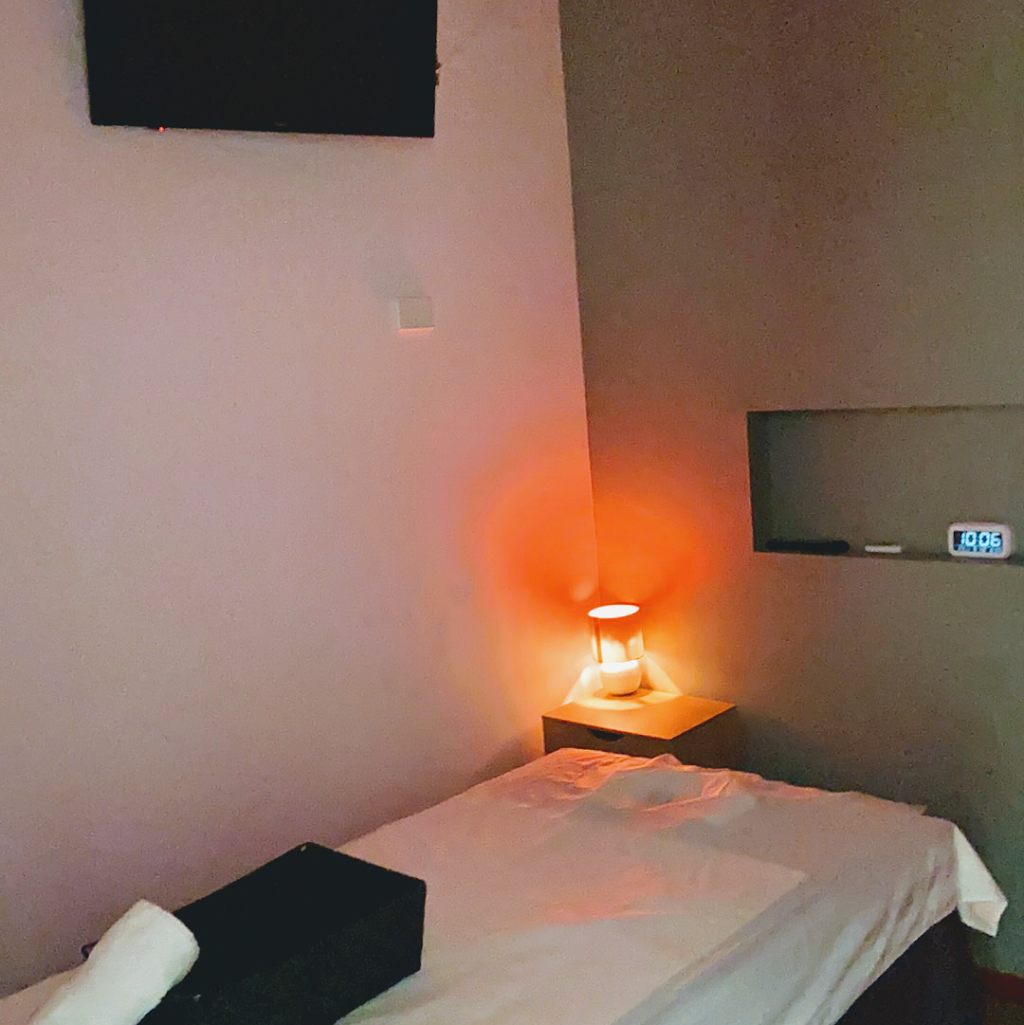 Shining Star massage | spa | Shop 6(b/331 Hope Island Rd, Hope Island QLD 4212, Australia | 0420976118 OR +61 420 976 118