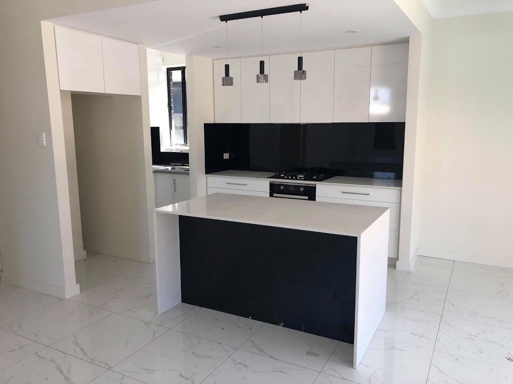 Instant Kitchens and Cupboards |  | 56 Gates Rd, Hackham SA 5163, Australia | 0414248003 OR +61 414 248 003