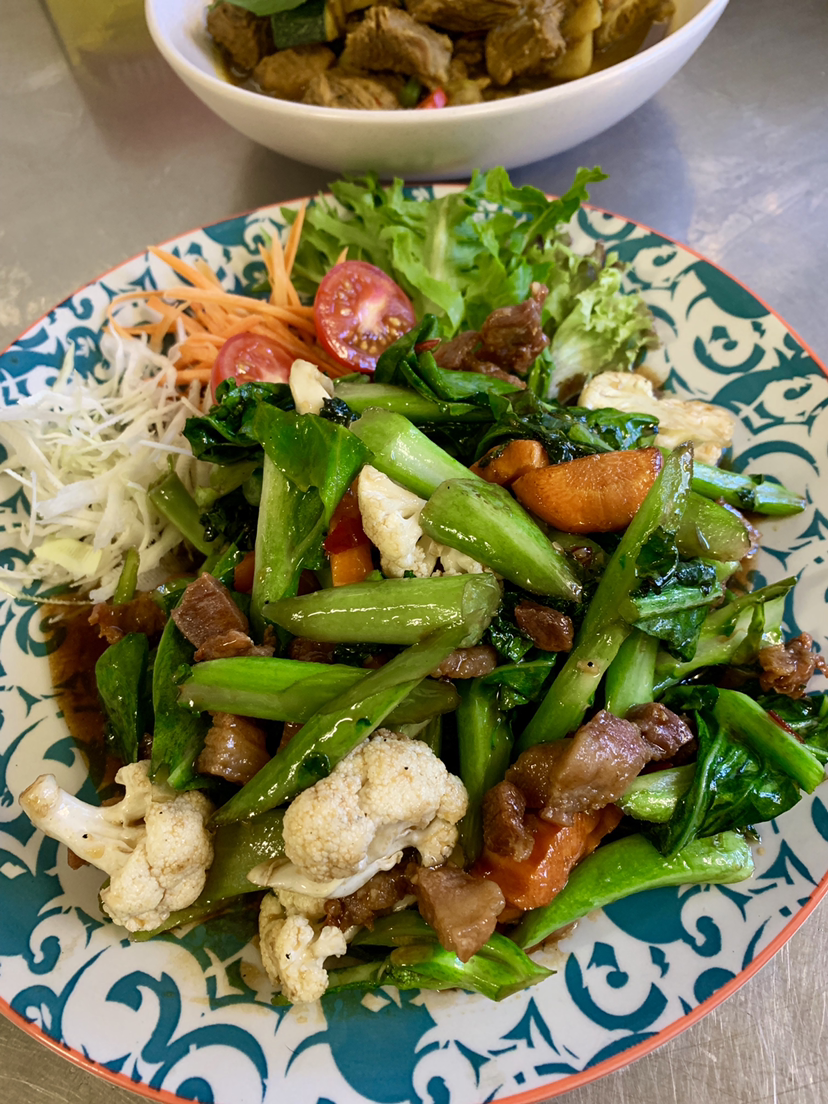 Moowan Thai Eatery | 97 Beleura Hill Rd, Mornington VIC 3931, Australia | Phone: (03) 5976 4806