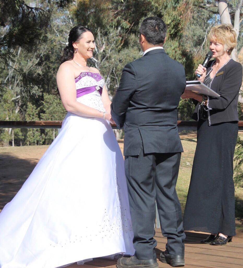 Sue Curley, Celebrant | 3 Royal Pines Cl, Dubbo NSW 2830, Australia | Phone: 0419 482 500