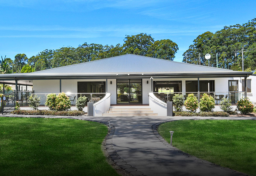 Newport Village | real estate agency | 1A Lincoln Rd, Port Macquarie NSW 2444, Australia | 0265803000 OR +61 2 6580 3000