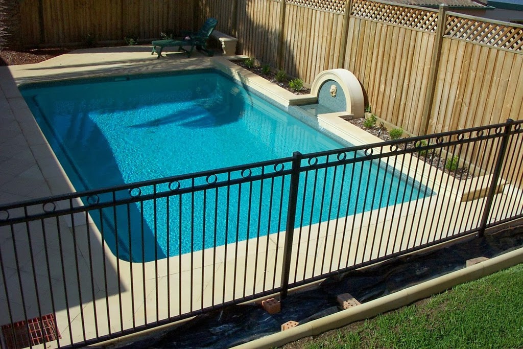 Panda Pools & Spas | 27 Great Western Hwy, Emu Plains NSW 2750, Australia | Phone: (02) 4735 4418