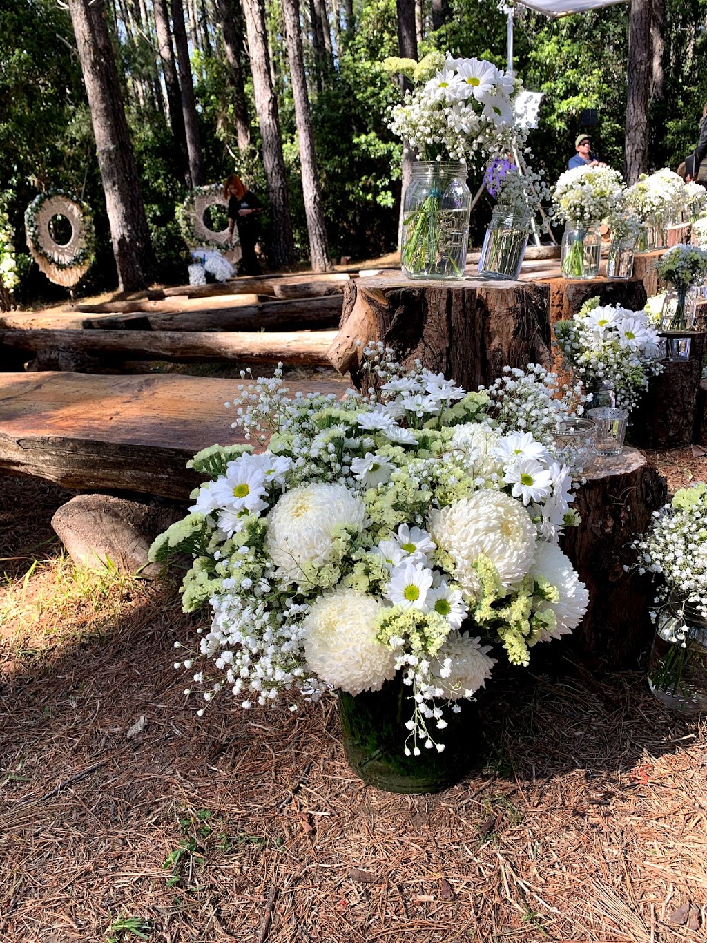 Unique Wedding Flowers | 61 Bluegum Ct, Crabbes Creek NSW 2483, Australia | Phone: 0425 303 080