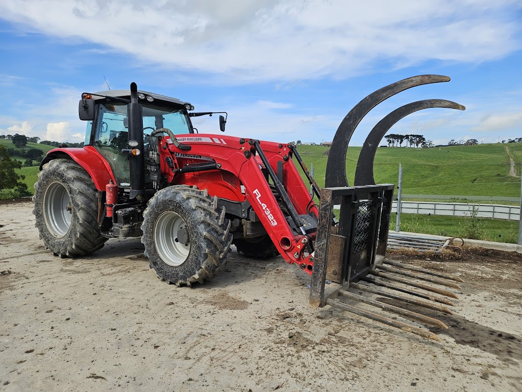 Earth Moving and Trees Trevor Bunn | 30 Canobios Road, Bena VIC 3946, Australia | Phone: 0427 572 270