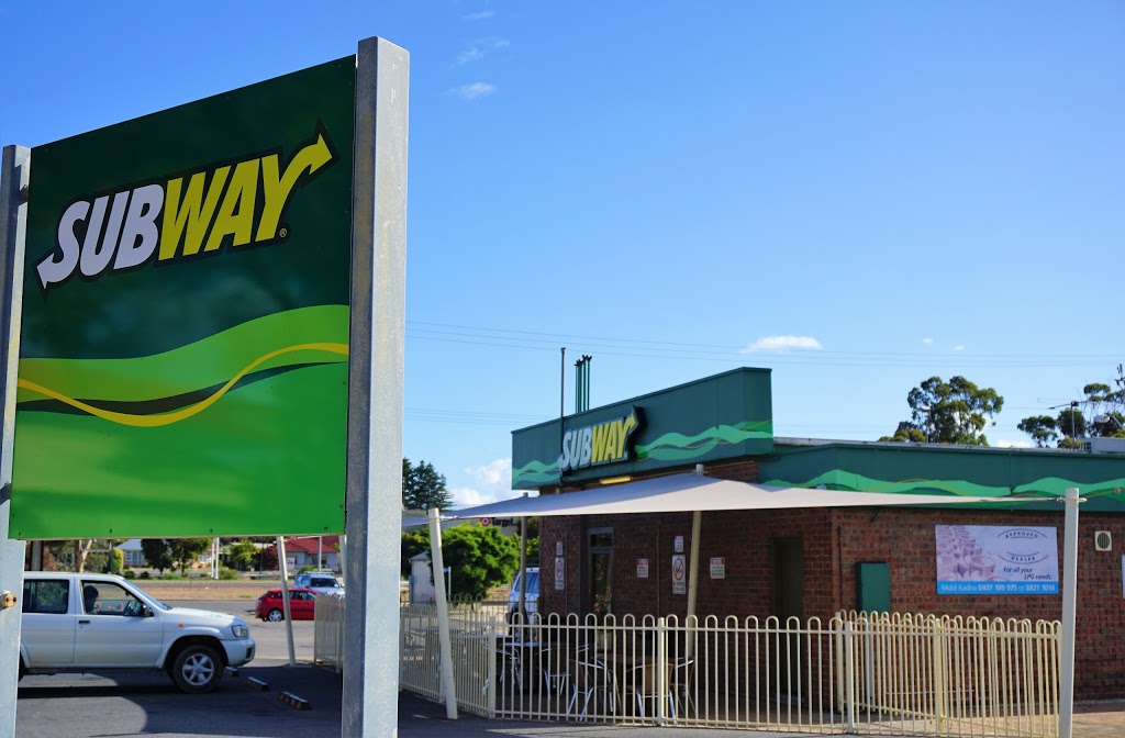 Subway® Restaurant | Mobil Service Station, 23 Francis Terrace, Kadina SA 5554, Australia | Phone: (08) 8821 4220