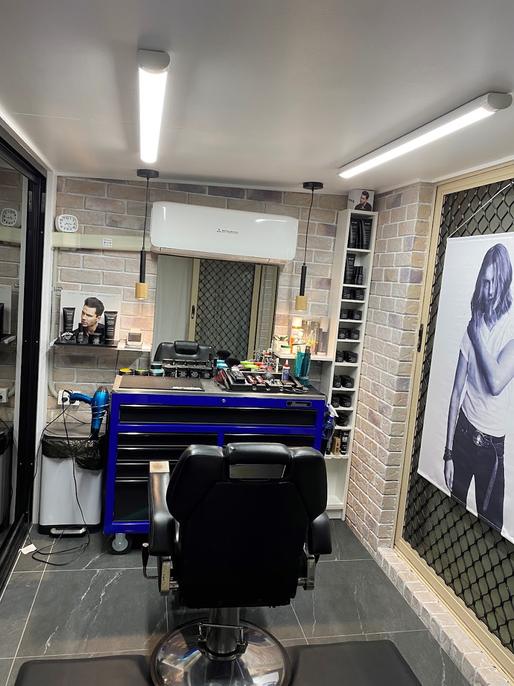 Barber Bruce | hair care | 27 Pinedale St, Oxenford QLD 4210, Australia | 0423477729 OR +61 423 477 729