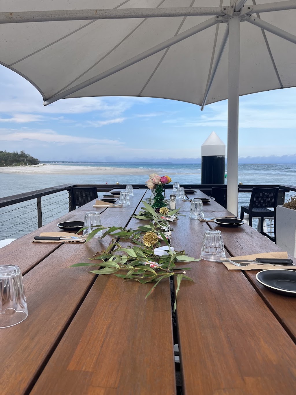 The Fishermens Wharf Huskisson | 15 Field St, Huskisson NSW 2540, Australia | Phone: (02) 4441 6964