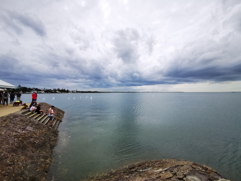 Wynnum Jetty | tourist attraction | Wynnum Esplanade, Wynnum QLD 4178, Australia | 0734038888 OR +61 7 3403 8888