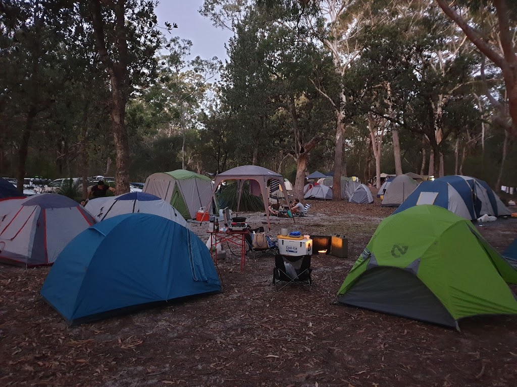 Boomeri campground | Old Gibber Road, Mungo Brush NSW 2423, Australia | Phone: (02) 6591 0300