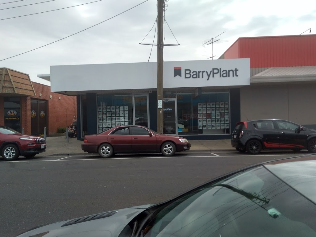 Barry Plant | 28 Southeast Blvd, Pakenham VIC 3810, Australia | Phone: (03) 5941 1977
