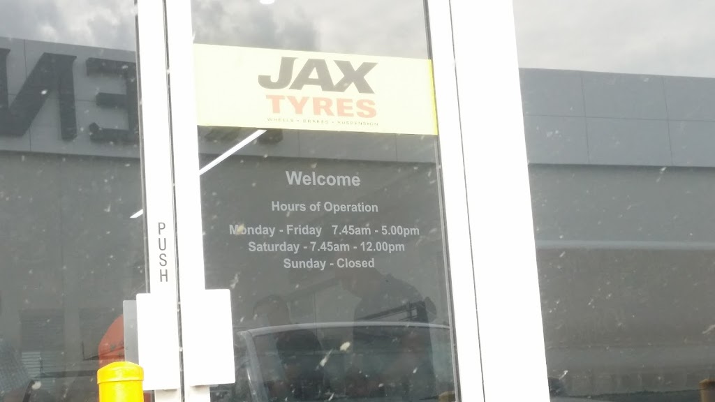 JAX Tyres Toowoomba | 332 James St, Toowoomba City QLD 4350, Australia | Phone: (07) 4571 4056