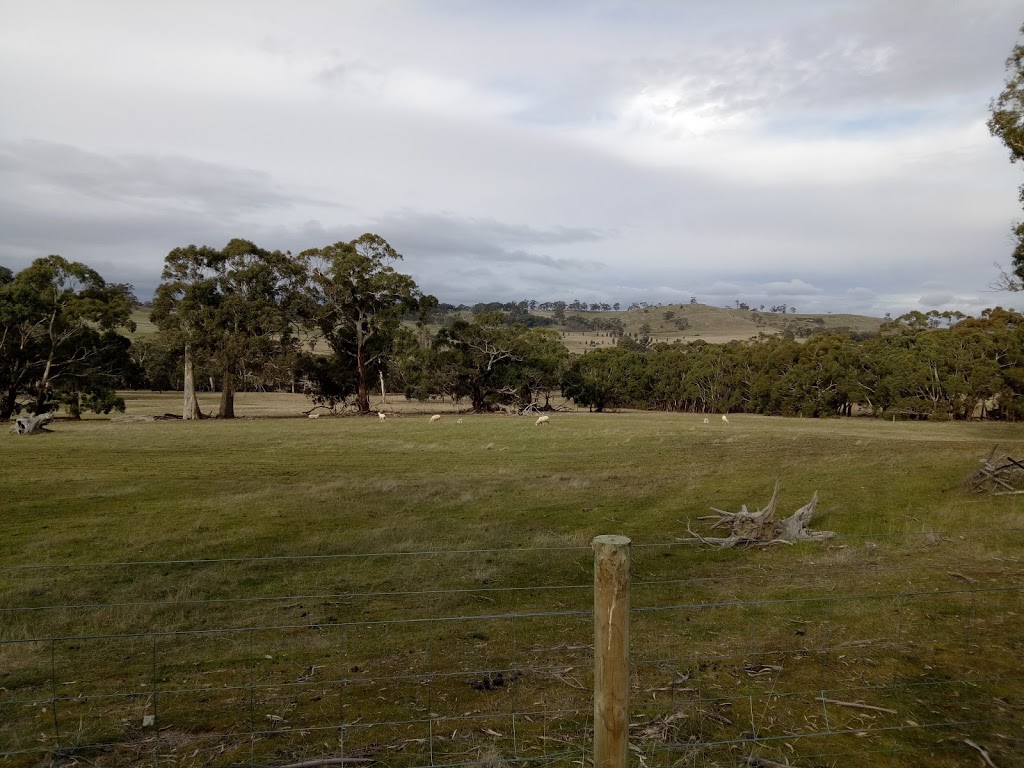 Blackhill Reserve Car Park | 110 Blackhill School Rd, Kyneton VIC 3444, Australia