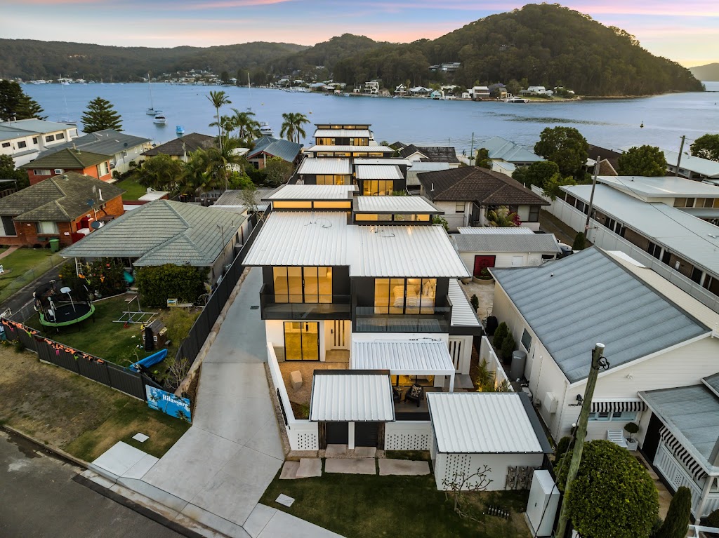 Moov Modular | 18 Grieve Cl, West Gosford NSW 2250, Australia | Phone: 1800 668 663