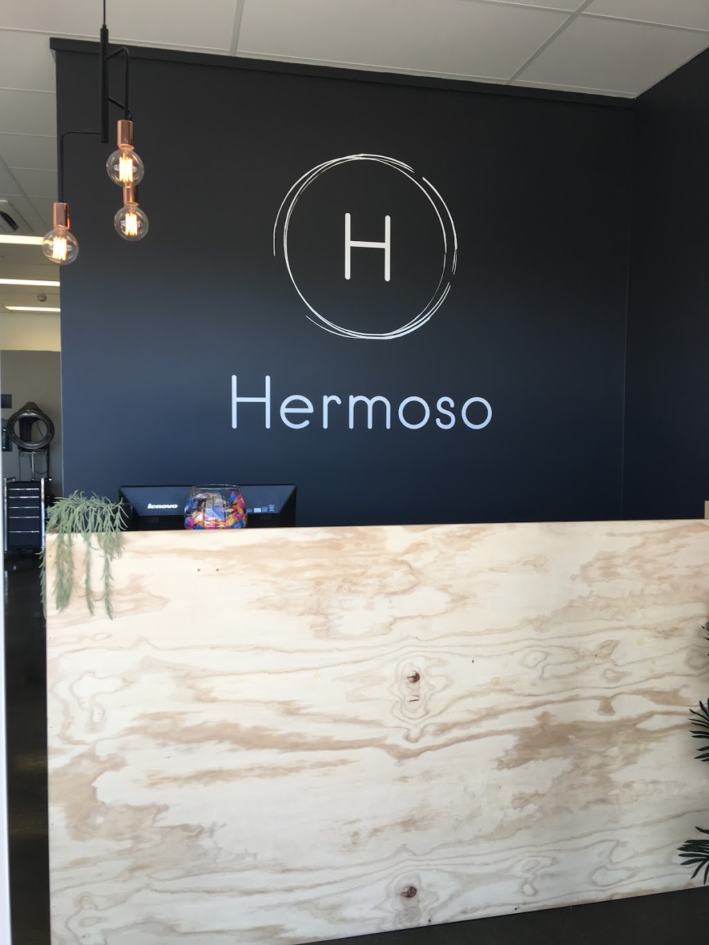Hermoso | hair care | 10/11 Poyston Dr, Shearwater TAS 7307, Australia | 0364287276 OR +61 3 6428 7276