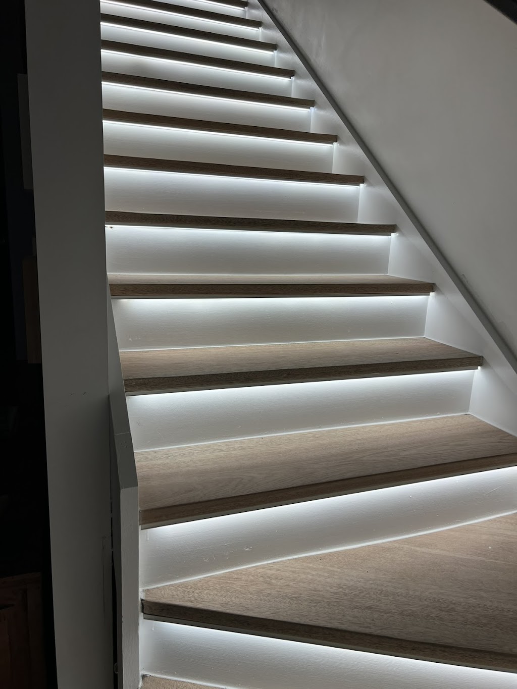 Slon Electrical Services | 28 Underwood Cct, Smeaton Grange NSW 2567, Australia | Phone: 0498 988 303 Slon Electrical Services | 28 Underwood Cct, Smeaton Grange NSW 2567, Australia | Phone: 0498 988 303