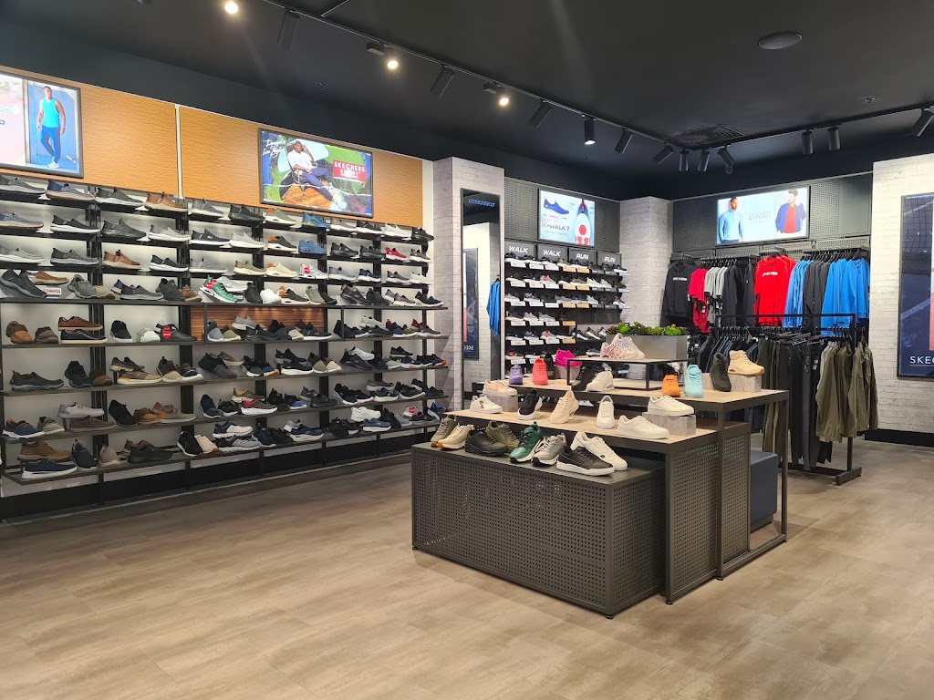 Skechers Lansell Square | Shop 111-113 Lansell Square, 267 High St, Kangaroo Flat VIC 3555, Australia | Phone: (03) 4400 9074