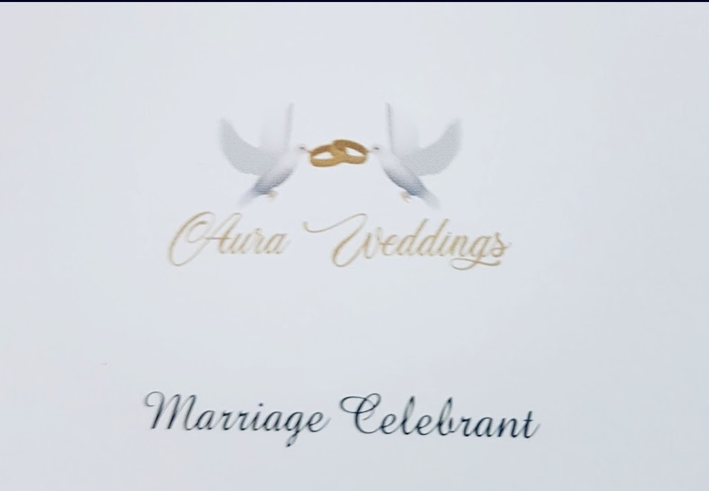 aura weddings |  | 7029 Bruce Hwy, Chevallum QLD 4555, Australia | 0444560163 OR +61 444 560 163