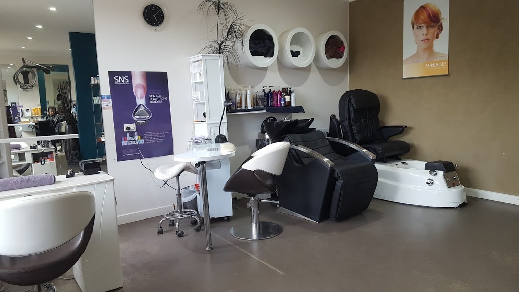 Mor-Snips Hairstyling Salon | hair care | 24 Livingstone St, Mathoura NSW 2710, Australia | 0358843500 OR +61 3 5884 3500