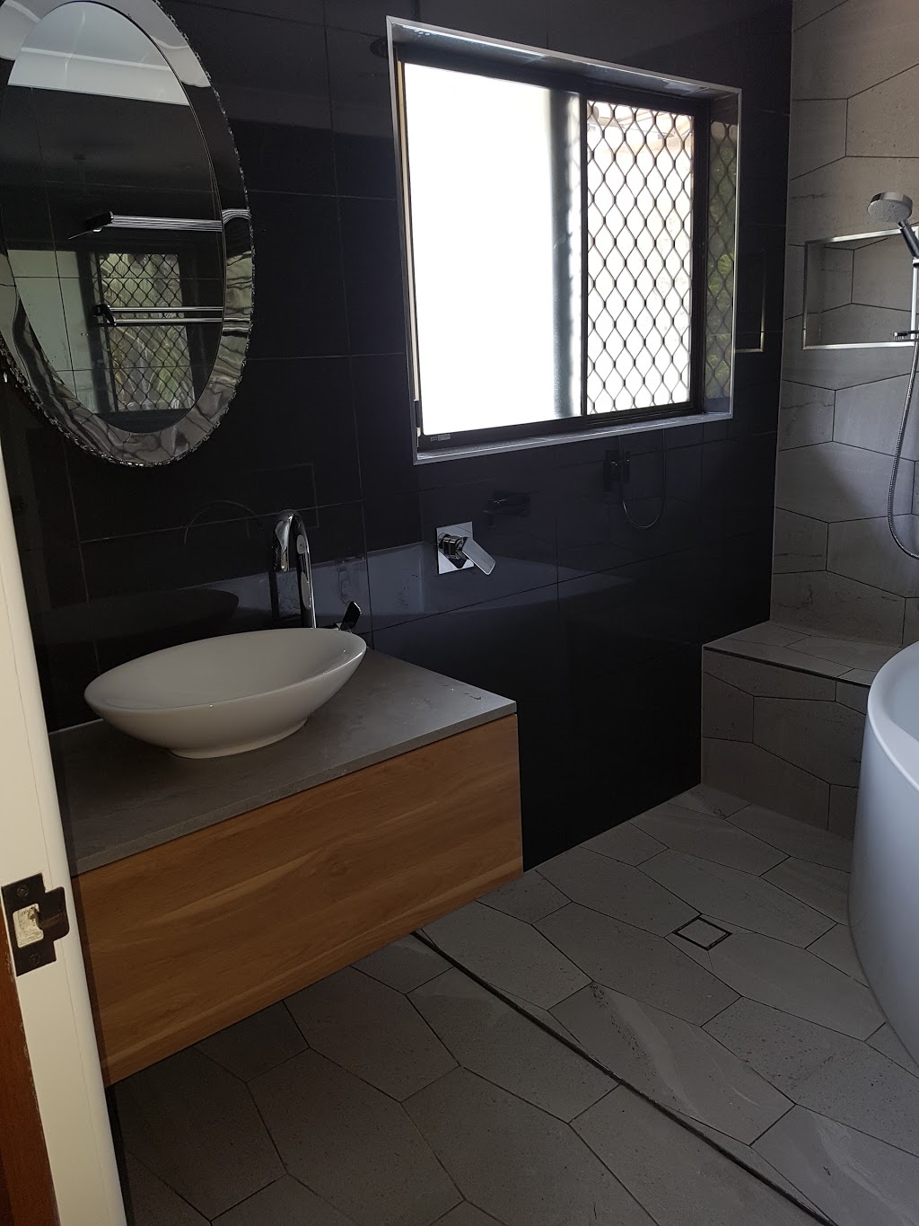Sambrooks Bathroom Renovations | 29 Boscawan Cres, Bellbird Park QLD 4300, Australia | Phone: 0428 654 126