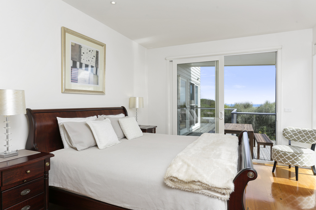 Anchors Beach House | 3/5 Morris St, Port Campbell VIC 3269, Australia | Phone: 0417 434 400