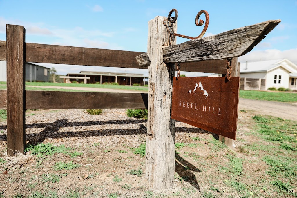 Rebel Hill Lodge | 2790 Grand Ridge Rd, Hallston VIC 3953, Australia | Phone: 0448 992 154